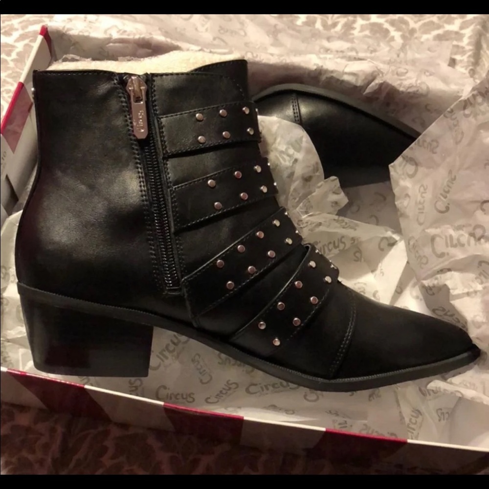 Black booties - Picture 4 of 6